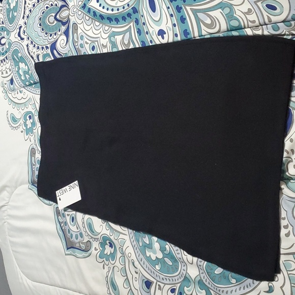 Pencil skirt - Picture 1 of 3